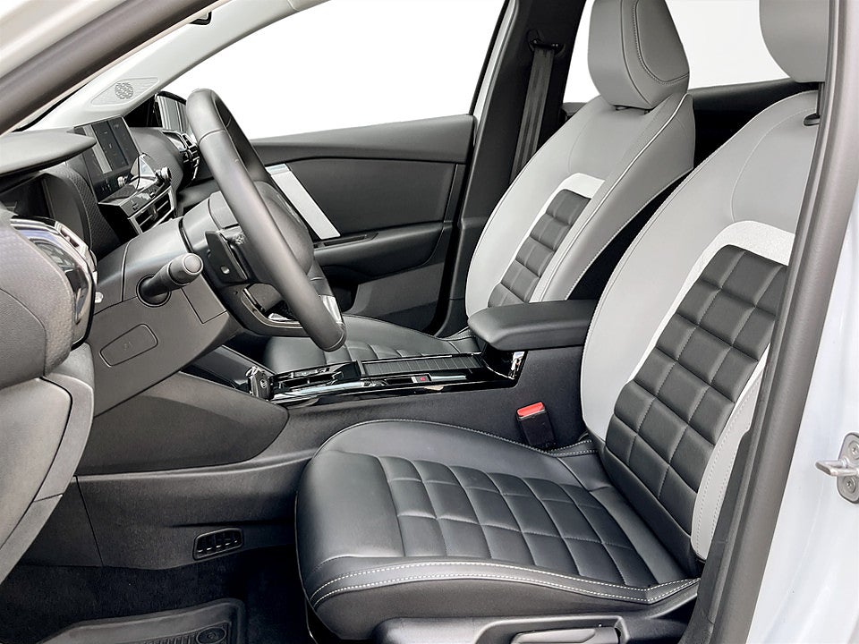 Bild på Citroën C4-X Hybrid 145hk Aut B-KAMERA NAVI