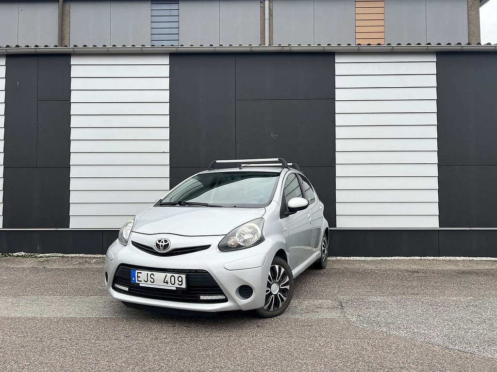 Toyota Aygo 5-dörrar 1.0 VVT-i Euro 5 Lågmilare