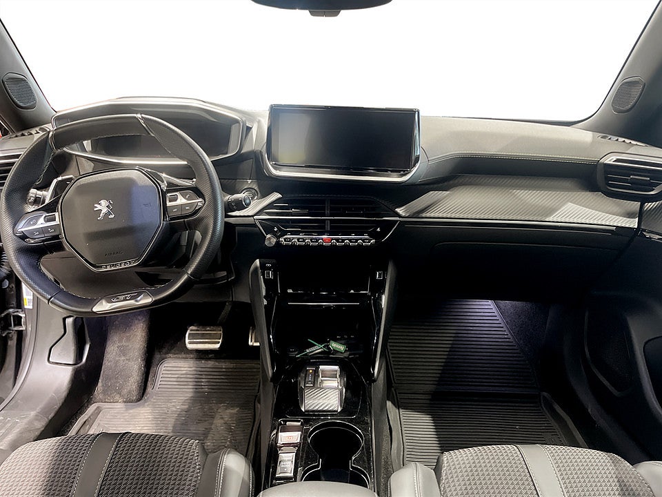 Bild på Peugeot 2008 GT 1.2 PT 130hk Aut B-KAMERA CARPLAY