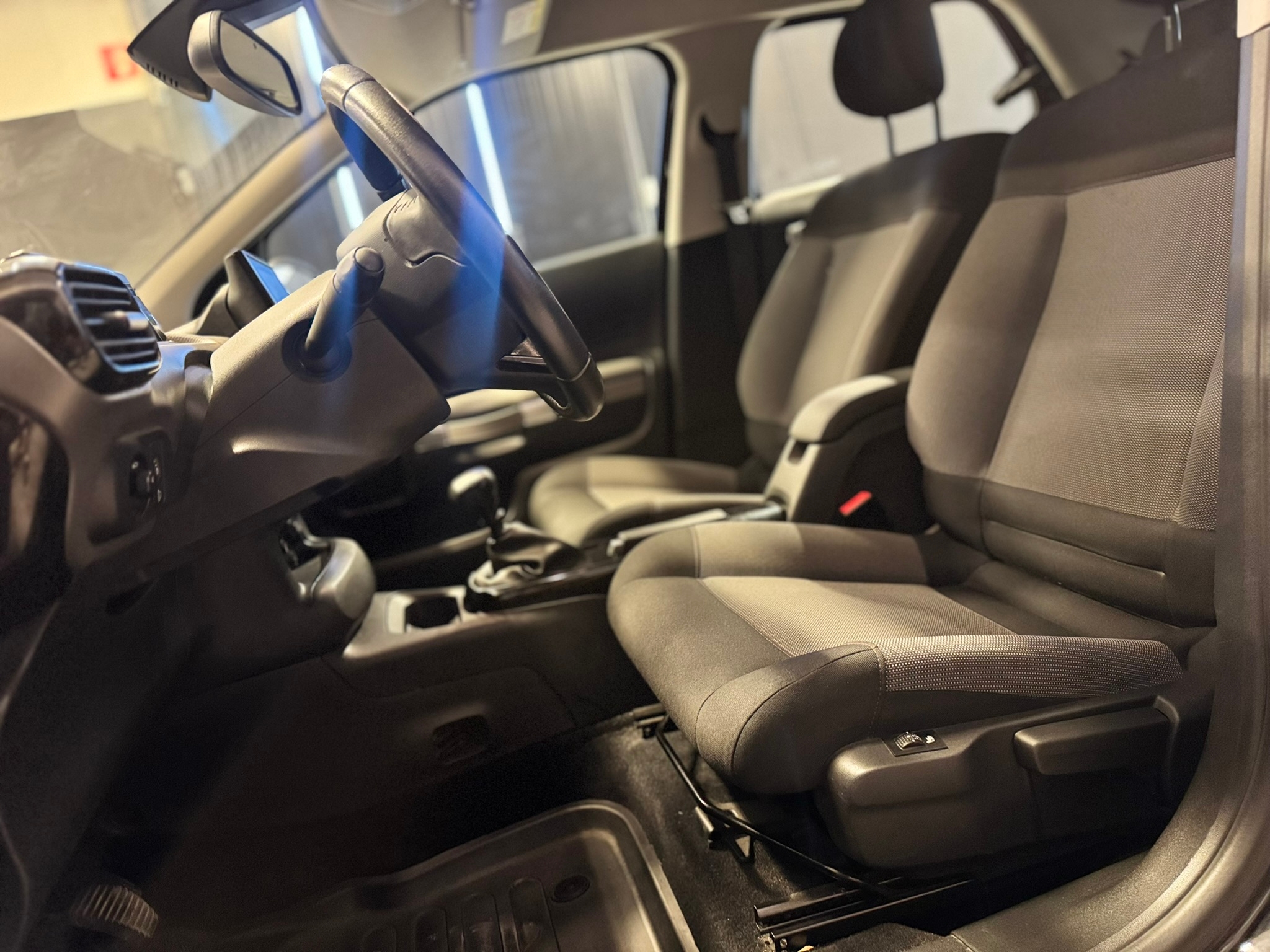 Citroen C4 Cactus 1.2 PureTech Euro 6 2020, bild 5/48