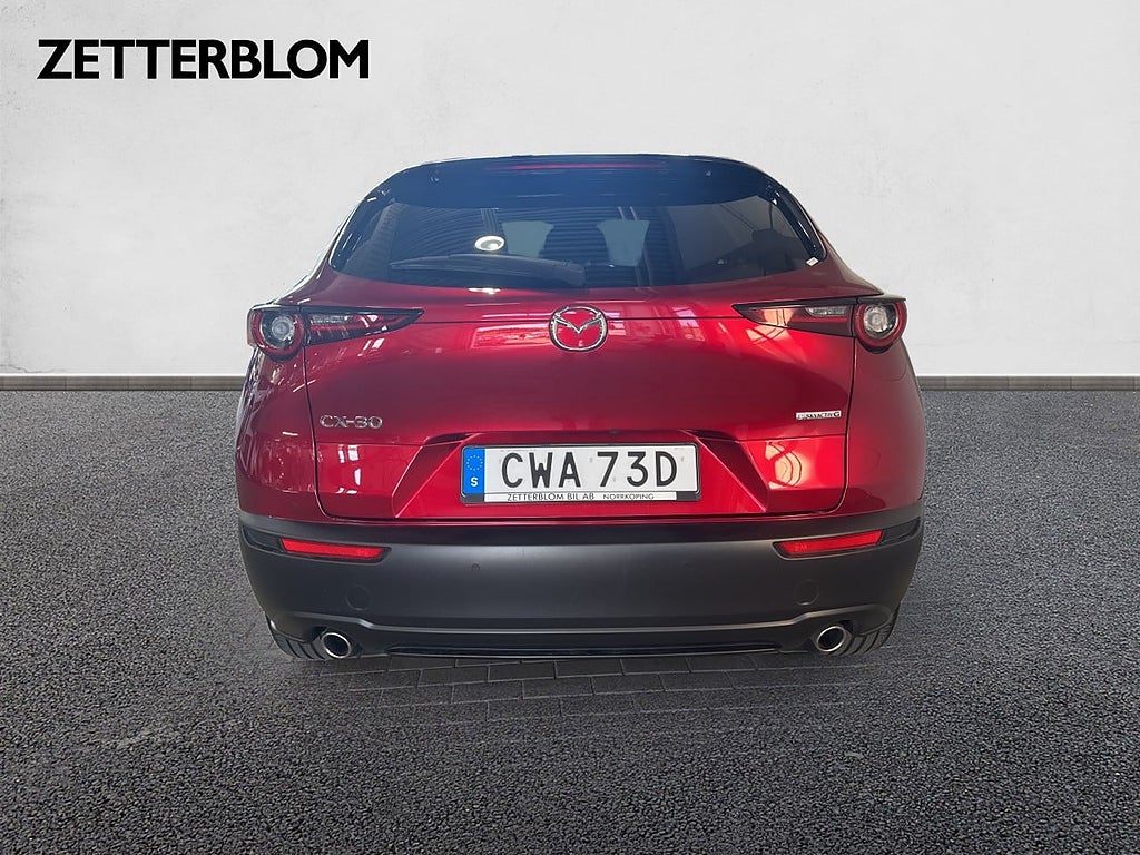 SUV Mazda CX-30 4 av 14