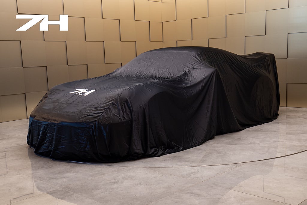 Tesla Model Y Long Range AWD Long Range / Pano / Drag
