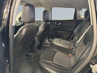 Jeep Compass 2.0 VVT 4WD Kamera/M-Värm/LED-ramp/Kamrem bytt/S&V-Däck