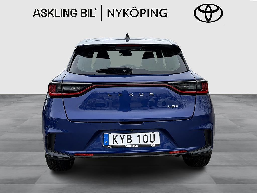 Lexus LBX 2025 - miniatyr 5