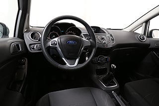 Halvkombi Ford Fiesta 16 av 25