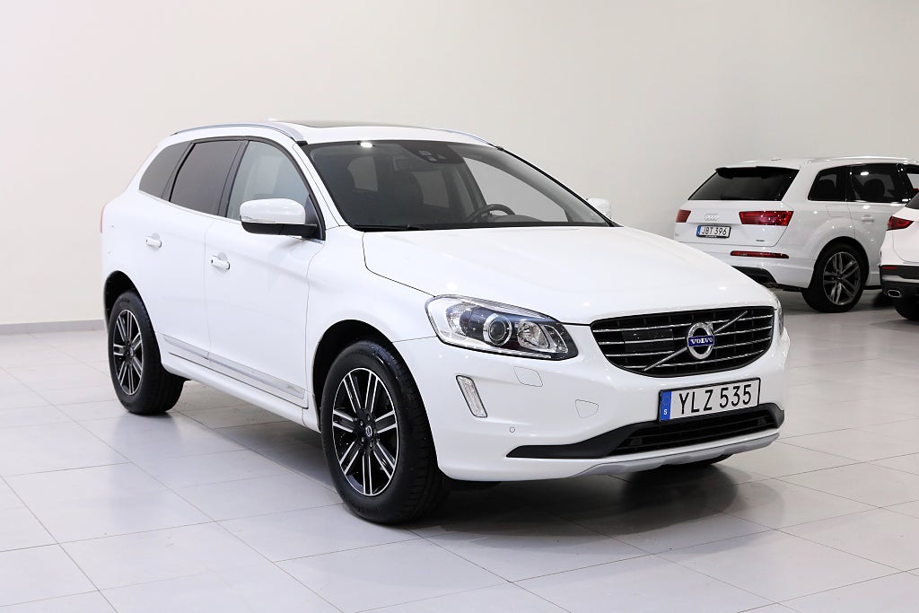 Volvo XC60 D4 AWD Classic Summum / Nyservad / Keyless / Panorama