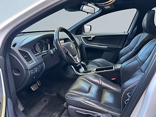 Volvo XC60 D4 AWD R-Design/Drag/SoV-Däck/MoK/D-värm/B-Kamera/Pano – bild 7