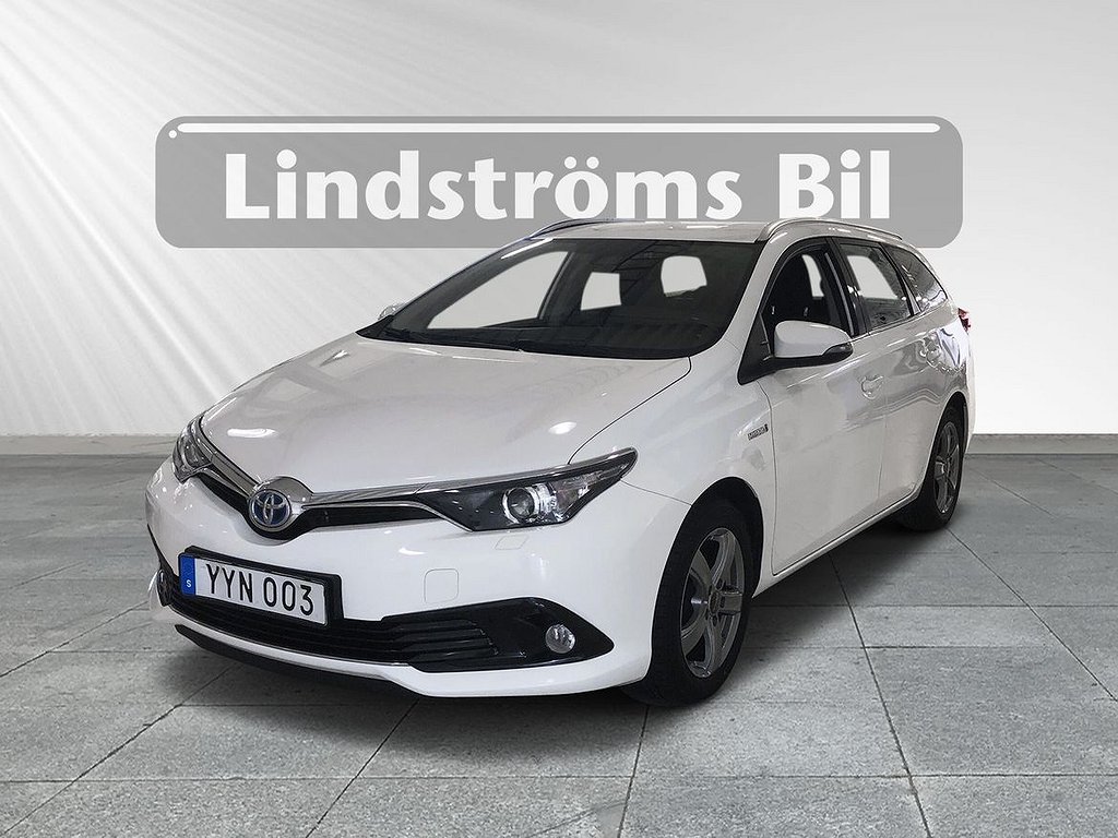 Toyota Auris Touring Sports Hybrid 1,8 Active Vinterhjul