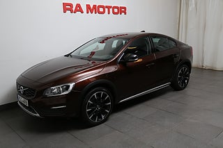 Sedan Volvo S60 Cross Country 1 av 24