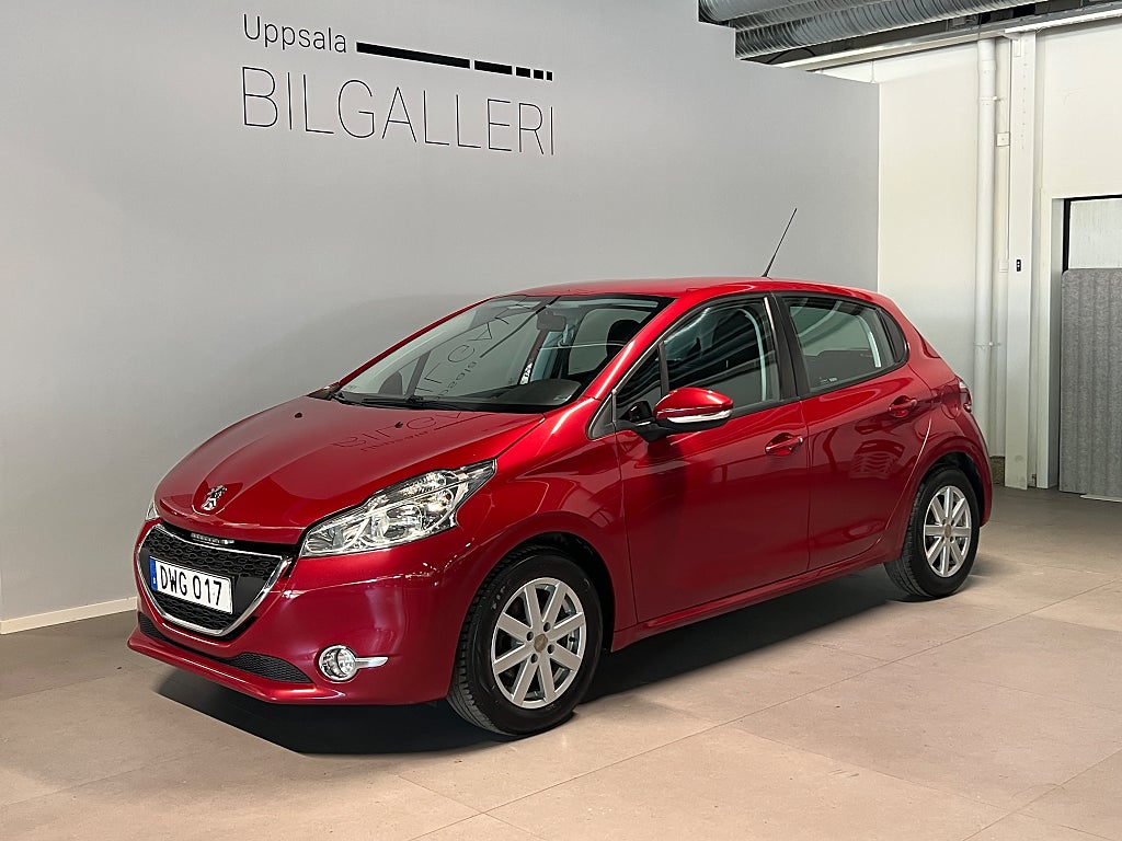 Peugeot 208 Bensin 82hk Manuell Nyservad!