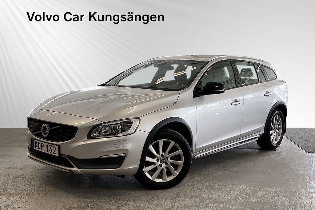 Volvo V60 Cross Country D3 Momentum Business E