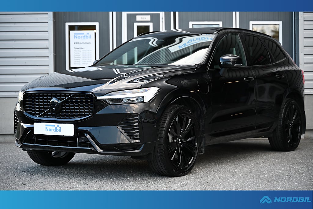 Volvo XC60 T6 Plug-In Hybrid AWD Plus Black Nordic Edition Pano