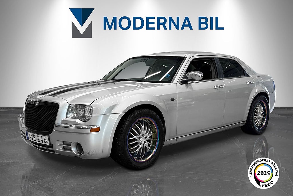 Chrysler 300C 3.0 V6 CRD 218hk Automat Sv-såld 20 tum Helskinn Boston