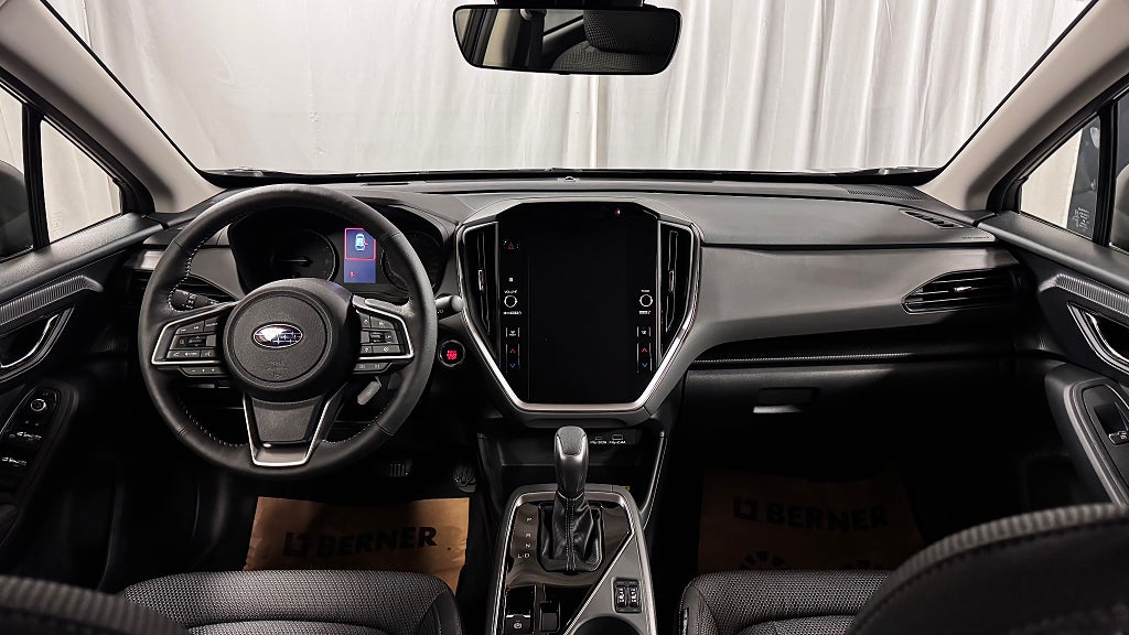 Subaru Crosstrek e-Boxer Aut Limited Vinterhjul & Dragkrok bild 15
