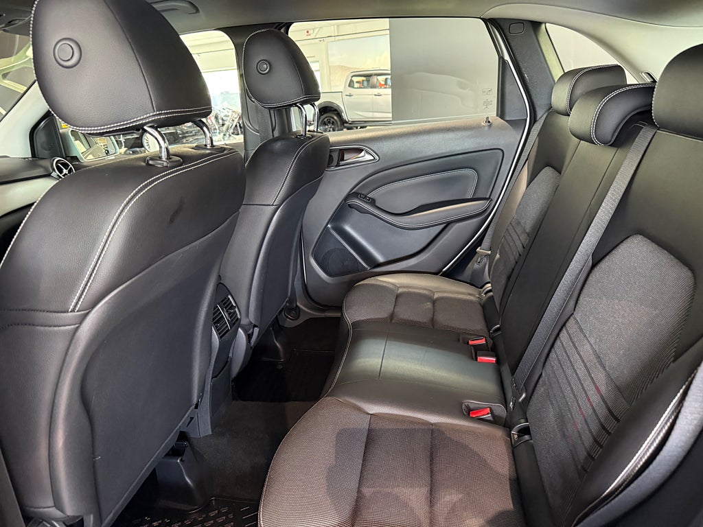 Mercedes-Benz B 180 7G-DCT Urban SE Edition - bild 5