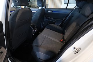 Halvkombi Volkswagen Golf 10 av 23