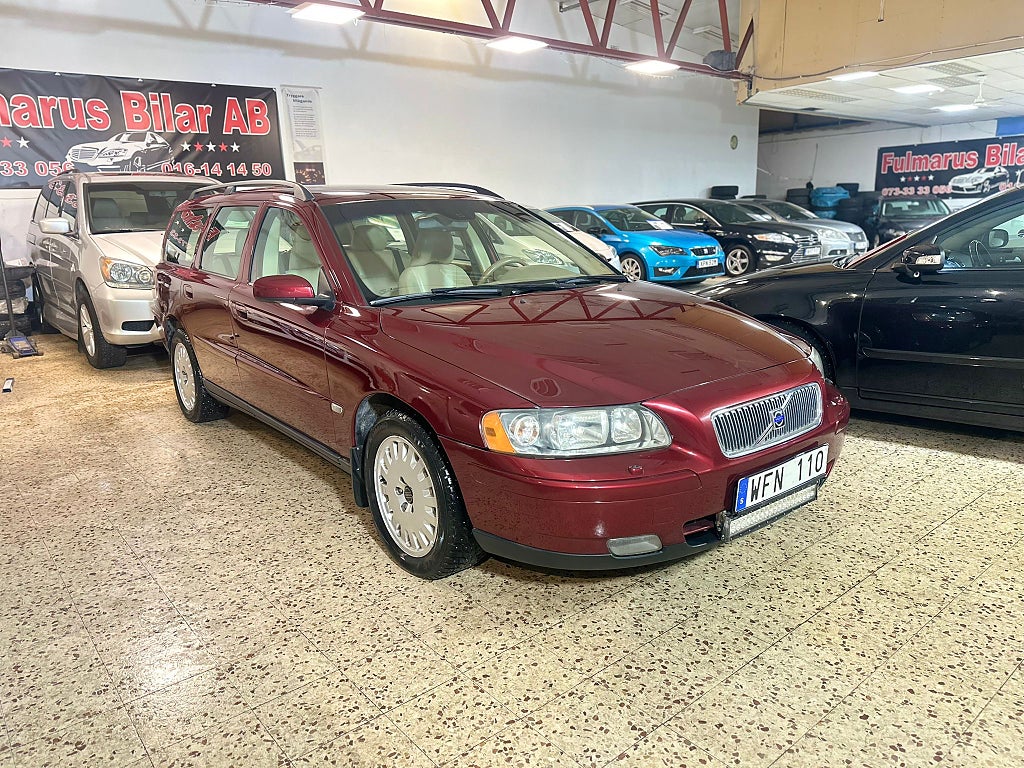 Volvo V70 2.5T AWD Automat Ny Kamrem  & Ny Servad 