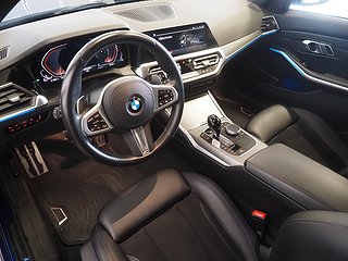 Kombi BMW 320 14 av 24