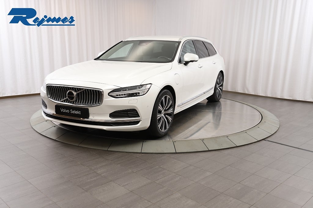 Volvo V90 Recharge T6 Core Edition/360kam/Dragkrok