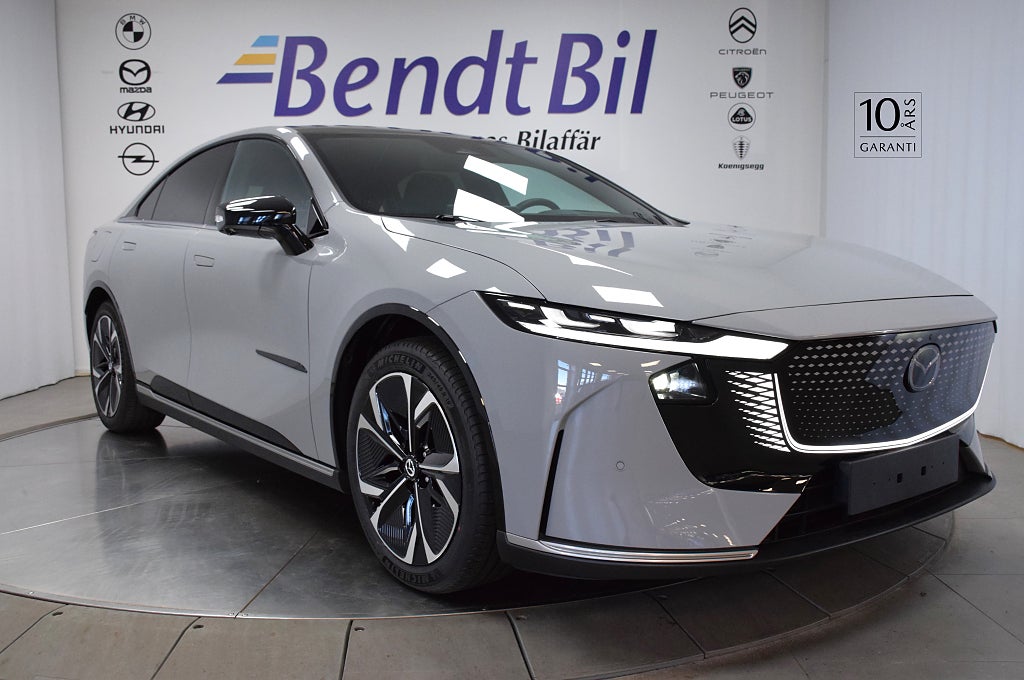 Mazda 6e 68.8 kwh Takumi / Panoramaglastak / Adaptiv Farth.