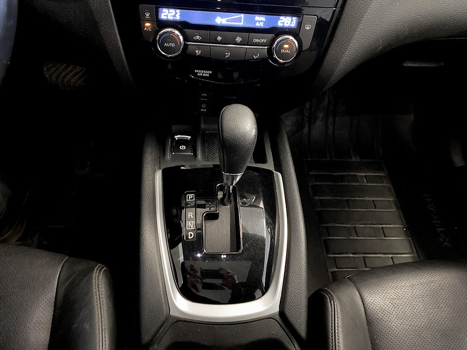 Bild på Nissan X-Trail Tekna 1.6 dCi 130hk Aut PANO SKINN GPS KAMERA