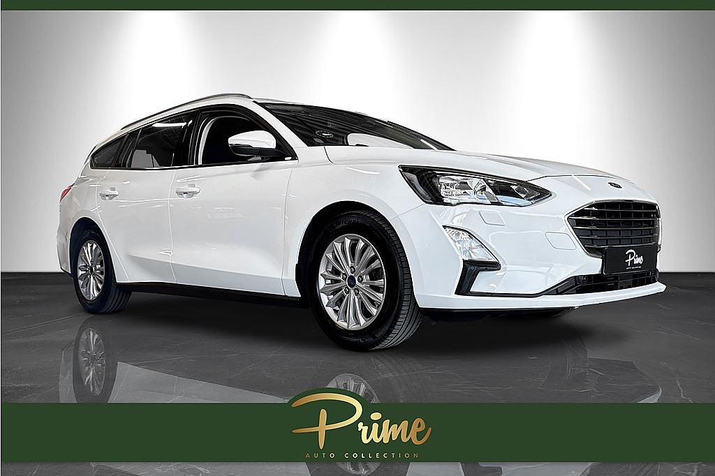 Ford Focus Kombi 1.0 EcoBoost Hybrid 155hk Kamera Nyservad