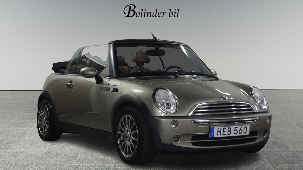 MINI Cooper Convertible CVT Sidewalk BES HELSKINN HEMLEV