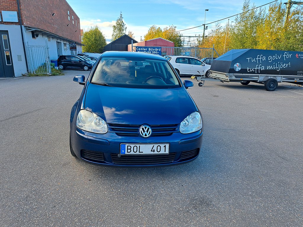 Volkswagen Golf 5-dörrar 1.6 Design Euro 4 NY besiktad 