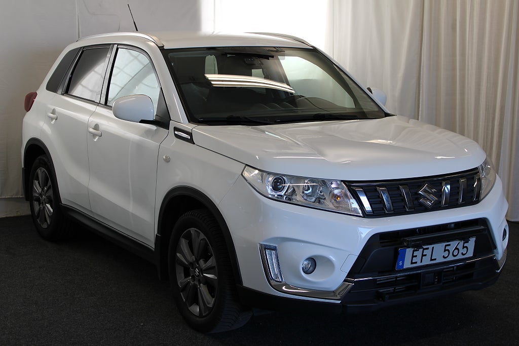 Suzuki Vitara 1.4 Boosterjet AllGrip |CarPlay|Kamera|Välservad|126hk