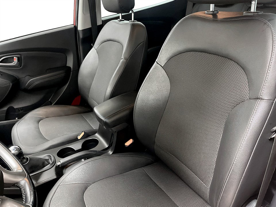 Bild på Hyundai ix35 Black Line 1.6 GDI 135hk BACKKAMERA NYSERVAD