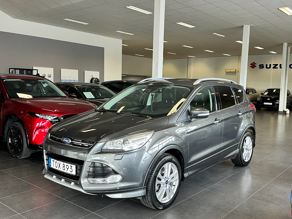Ford Kuga 1.5 EcoBoost AWD Automat Titanium X - Drag V-Hjul Ingår