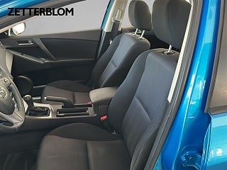 Halvkombi Mazda 3 7 av 21