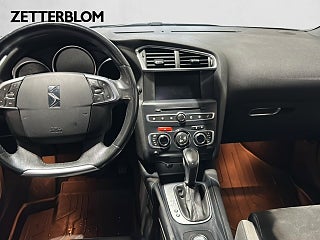 Halvkombi DS 4 10 av 18