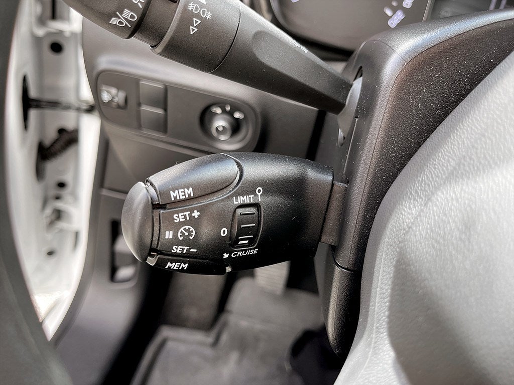 Bild på Citroën C3 Feel 1.2 PT 82hk - CARPLAY, BACKSENSORER