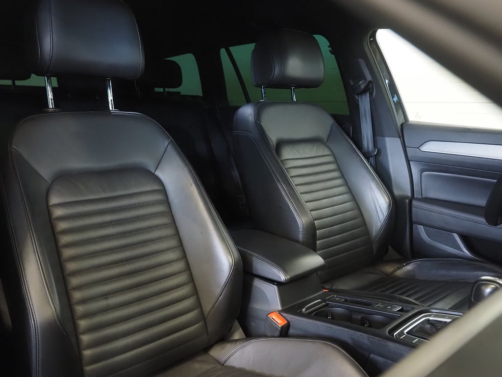 Volkswagen Passat Alltrack TDI 190hk 4M Executive | D-värm | Drag | Cockpit 2018