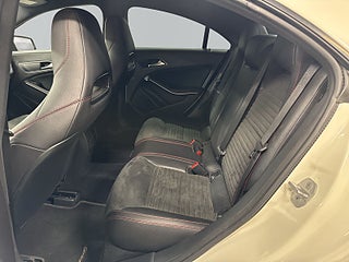 Mercedes-Benz CLA 200 7G-DCT AMG Sport S&V-däck/M-värm/Kamera/Låg skatt