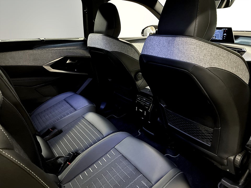 Bild på Peugeot 5008 GT Hybrid 145hk Aut 7-SITS B-KAMERA CARPLAY