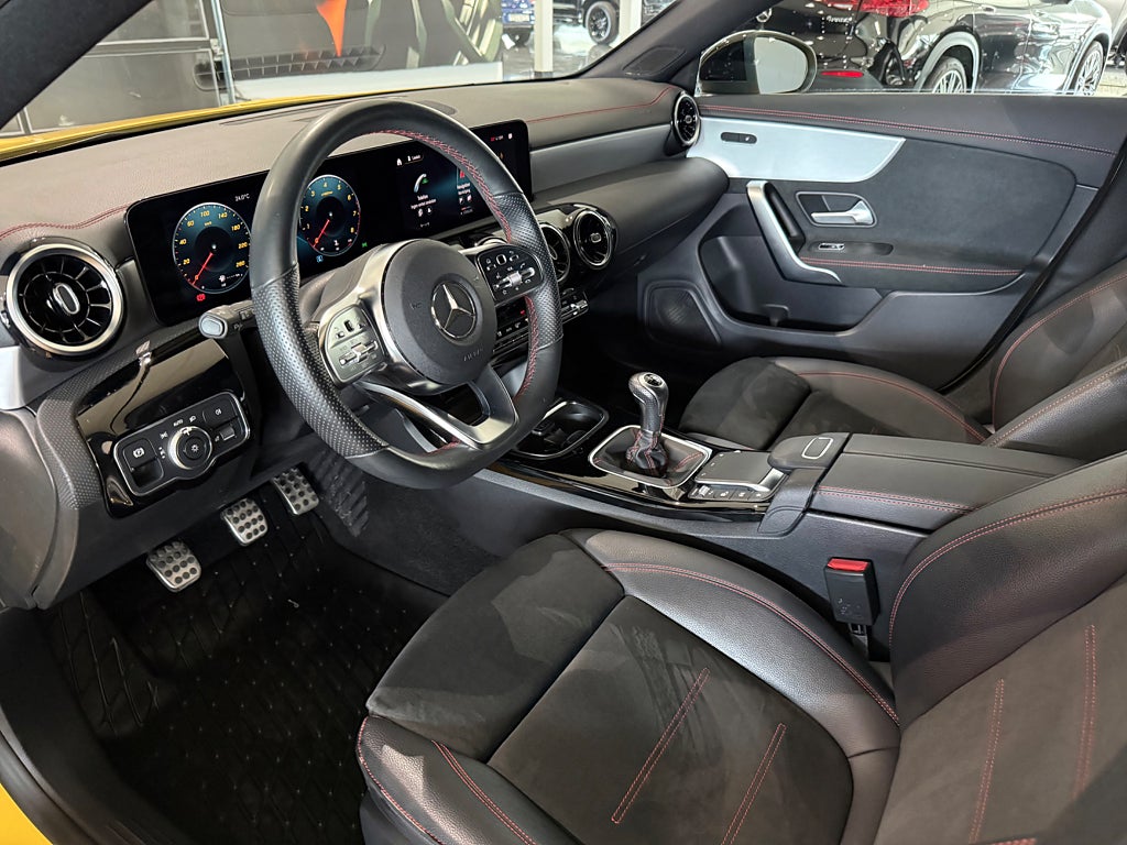 Mercedes-Benz CLA 180 Shooting Brake AMG Night package Dragkrok - bild 17