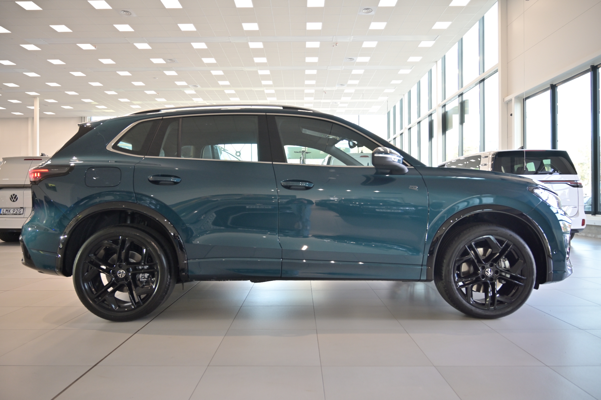 Volkswagen Tiguan eHybrid R-Line SWE 2027, photo 6/10