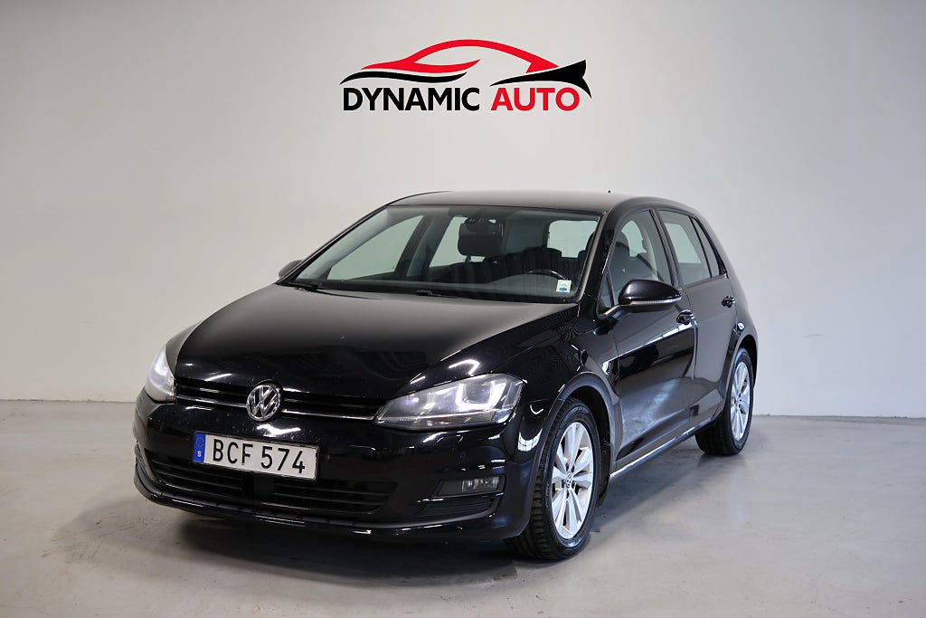 Volkswagen Golf 5-dörrar 1.6 TDI DPF Kamera-Dragkrok-Värmare