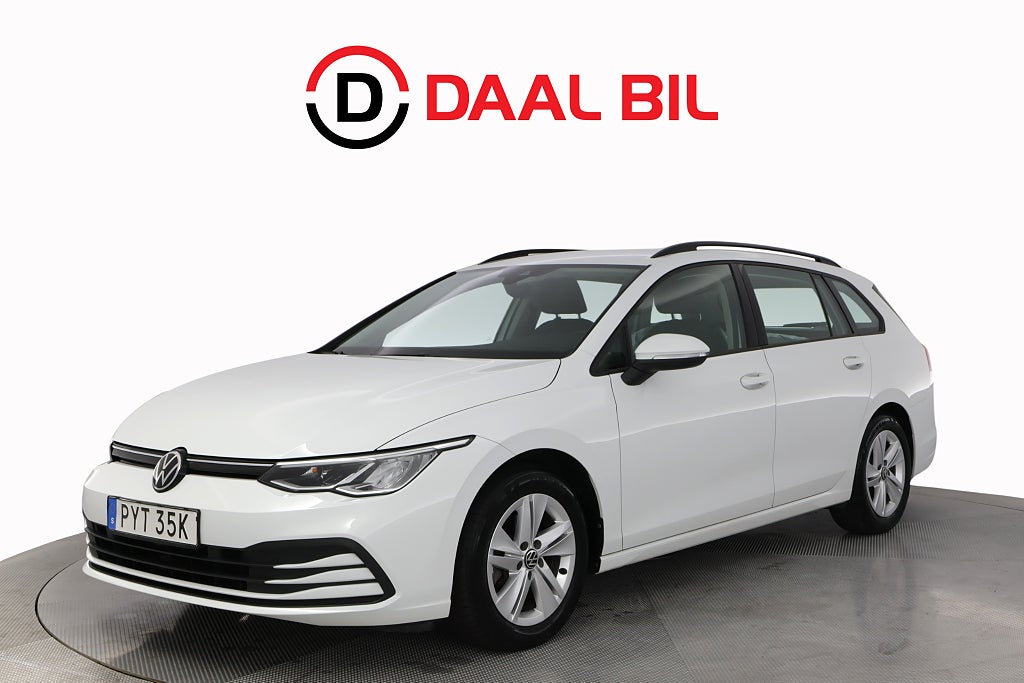 Volkswagen Golf SPORTSCOMBI 1.5 eTSI 131HK COCKPIT P-SENS 3-ZON ACC 