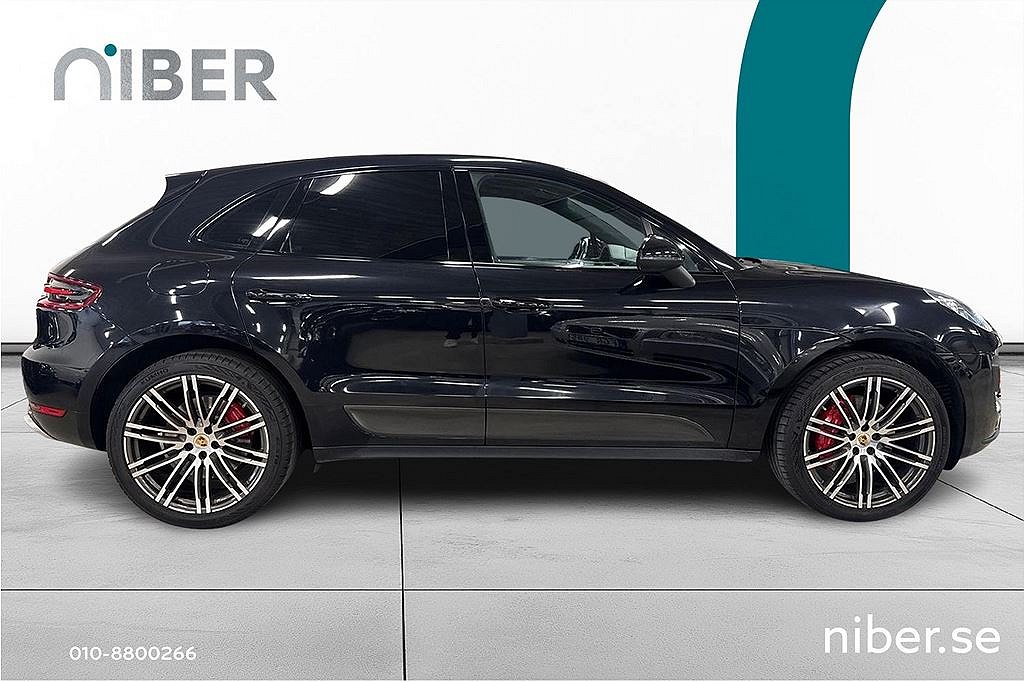 Porsche Macan Turbo 400hk PDK Sport, Pano, Navi, 360