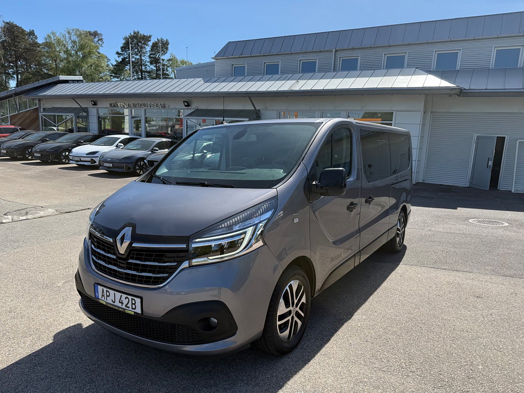 Renault Trafic Passenger L2 2.0 Blue dCi 170  Drag Gps B-kamera Skinn