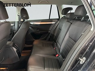 Kombi Skoda Octavia 9 av 16