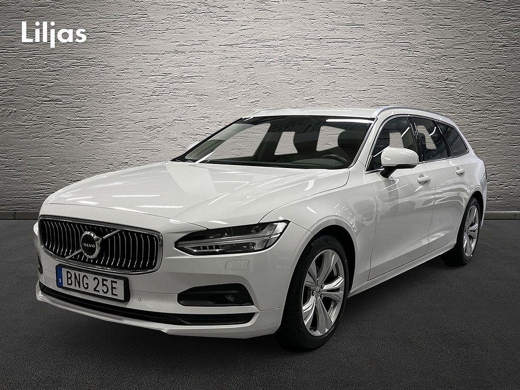 Volvo V90 D4 Momentum Advanced Edition