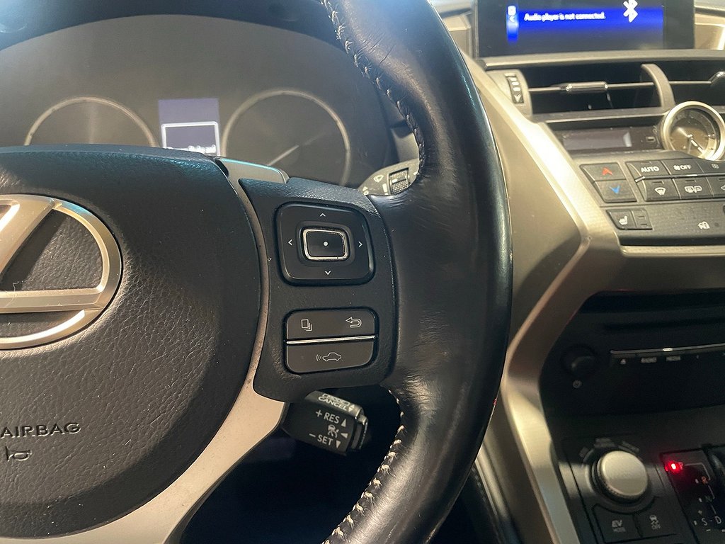 Lexus NX 300h AWD 2.5 AWD| BUSINESS | PREMIUM | LÄDER 2016