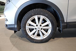 SUV Nissan Qashqai 7 av 25