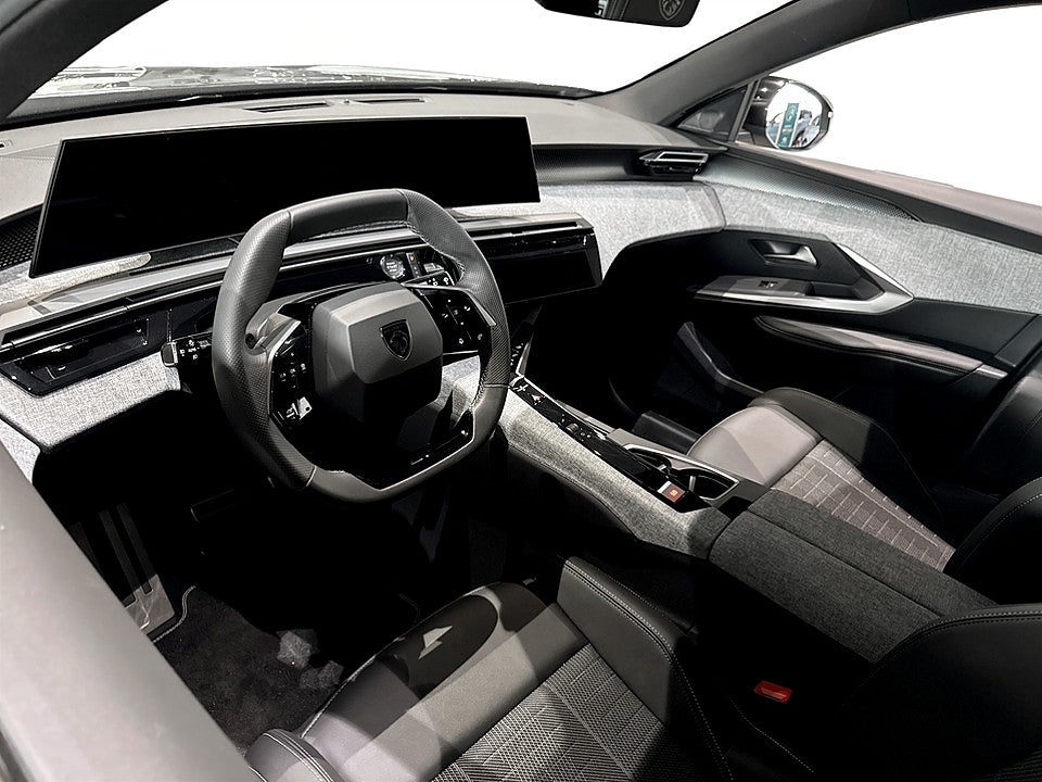 Bild på Peugeot 5008 GT Hybrid 145hk Aut KAMPANJ BRÄNSLE INGÅR
