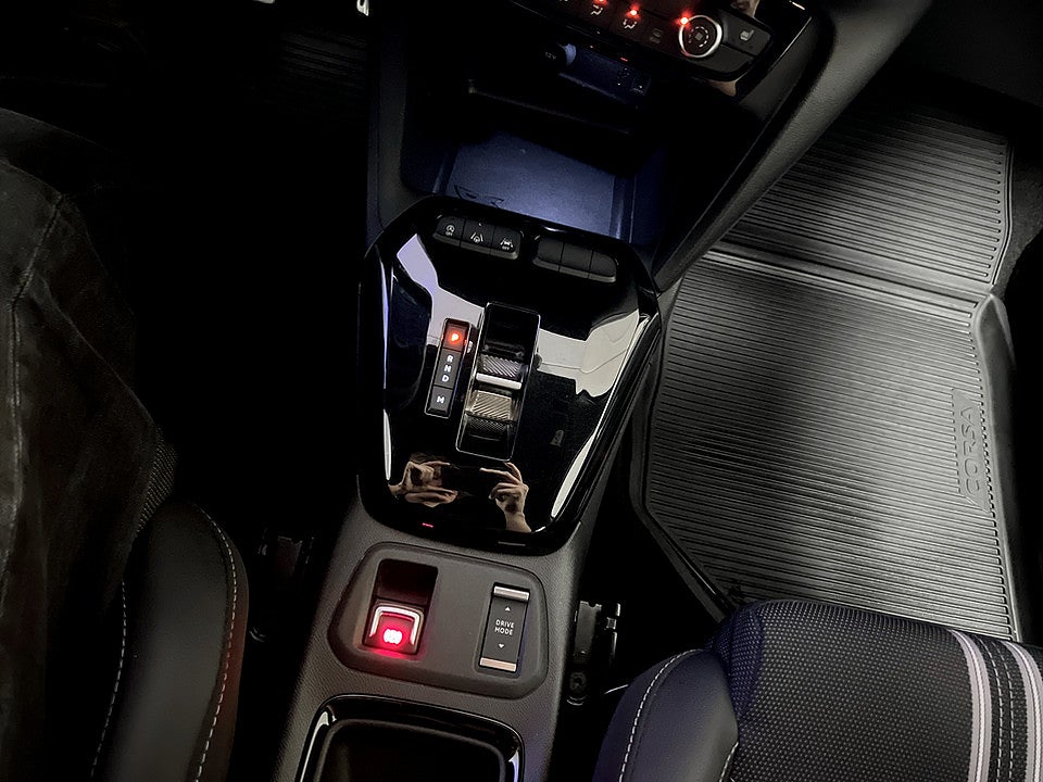 Bild på Opel Corsa GS 1.2 Turbo 100hk Aut B-KAMERA CARPLAY