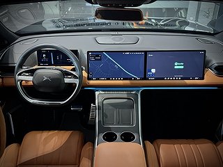 SUV XPENG G9 8 av 17